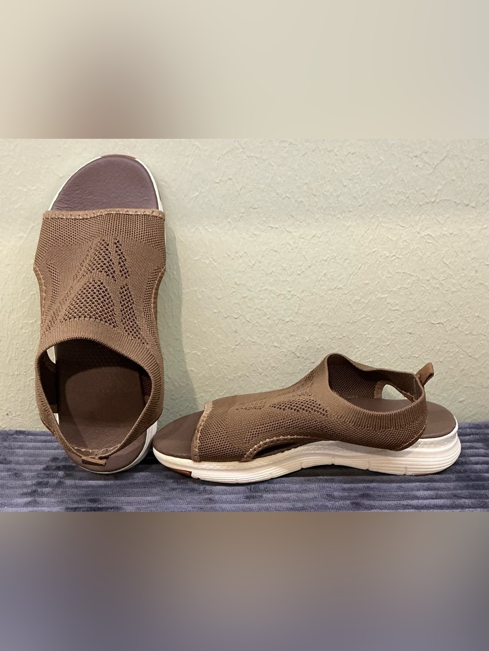 Unbranded Women Knit Sport Sandals Brown Mesh Slingback Walking Shoes Size 7
